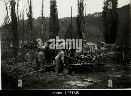 30,5cm Mörser in Stellung im Rosental bei Villa Starkenfels, 8.11.1915. 15594010) Banque D'Images