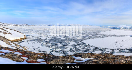 Les champs de glace et des icebergs à la dérive au fjord Ilulissat, Groenland Nord Banque D'Images