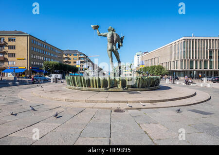 La célèbre statue de Poséidon à Gotaplatsen à Göteborg, Suède Banque D'Images