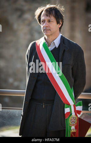 Rome, Italie. 28 Dec, 2016. Luca Bergamo parle à la conférence de presse 'primo Gennaio ai Fori" à Rome. © Andrea Ronchini/Pacific Press/Alamy Live News Banque D'Images