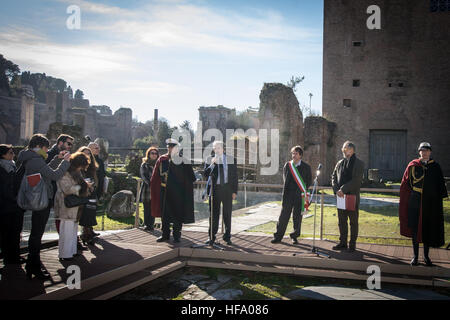 Rome, Italie. 28 Dec, 2016. Conférence de presse 'primo Gennaio ai Fori" à Rome. © Andrea Ronchini/Pacific Press/Alamy Live News Banque D'Images