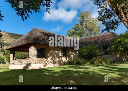 Maison de repos au Parc Royal Natal dans la montagne du Drakensberg, Afrique du Sud Banque D'Images