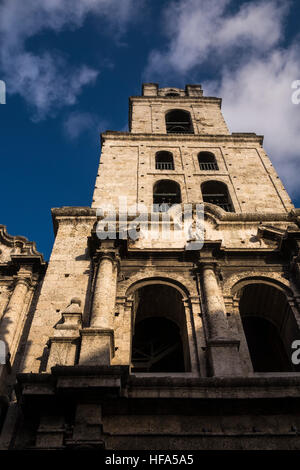 Eglise et monastère de San Francisco de Asisi, La Havane, Cuba. Banque D'Images