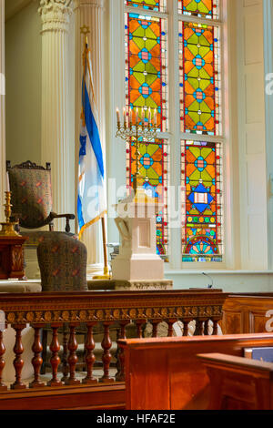 Caroline du Sud Charleston Kahal Kadosh Beth Elohim construit 1750 EDT 1695 Réforme 1824 berceau du Judaïsme Bimah vitraux Banque D'Images