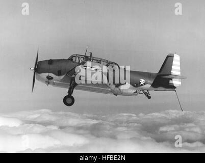 Première production Grumman TBF-1 Avenger en vol le 23 mars 1942 Banque D'Images