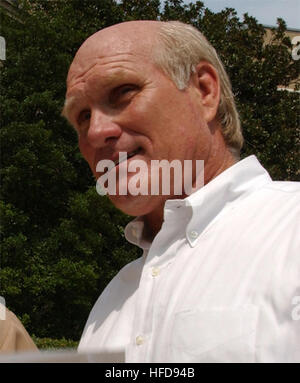 Terry Bradshaw est un ancien footballeur professionnel et commentateur sportif, sans lien avec les opérations militaires. Banque D'Images