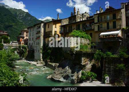 Vieille ville de Chiavenna, Italie Banque D'Images