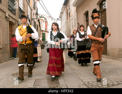 Musiciens traditionnels, les Festivités de la Vierge de Montserrat, Monforte de Lemos, Lugo province, région de la Galice, Espagne, Europe Banque D'Images