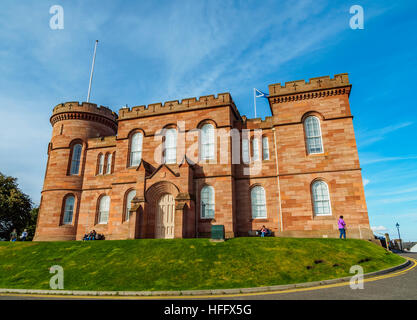 Royaume-uni, Ecosse, vue sur le château d'Inverness. Banque D'Images