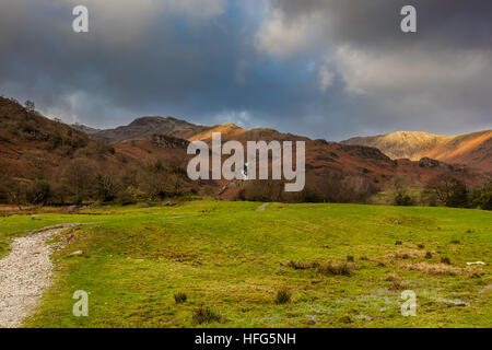 Du côté de Easedale vers Sourmilk Gill, de Grasmere, Lake District, Cumbria Banque D'Images