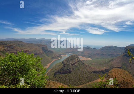 Panorama de la Blyde River Canyon au Mpumalanga, formant la partie nord de l'escarpement du Drakensberg. Banque D'Images