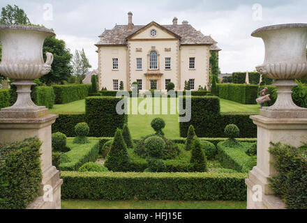 Thornhill Park un classique du 18ème. siècle maison palladienne, jardin et sur le parc près de Sturminster Newton, Dorset, UK Banque D'Images