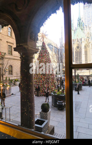 Des décorations de Noël à la Lotte New York Palace Hotel, NEW YORK, USA Banque D'Images