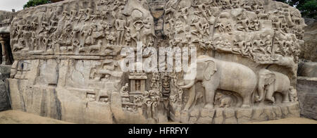 La Descente du Gange sculpter à Mamallapuram, Tamil Nadu, Inde. Banque D'Images