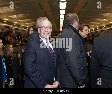 New York, États-Unis. 31 Dec, 2016. Ville comtroller Scott Stringer assiste à la 2e avenue, 72e célébration à métro street Station à Manhattan © Lev Radin/Pacific Press/Alamy Live News Banque D'Images