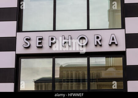 Las Vegas - Circa Décembre 2016 : Sephora Store. Sephora est une boutique de cosmétiques basée à Paris, France I Banque D'Images