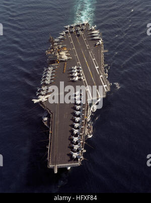 Toile Personnalisée USS Kitty Hawk CV 63 – Impression Marine, Pour Vétérans