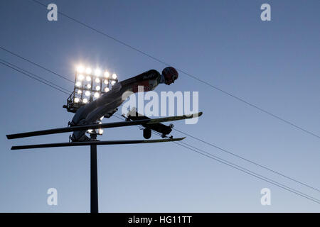 Oberstdorf, Allemagne. Dec 29, 2017. Sauteur à ski allemand Severin Freund en action lors d'un saut de pratique pour le tournoi de quatre collines à Oberstdorf, Allemagne, 29 décembre 2016. © Plus Sport Action/Alamy Live News Banque D'Images