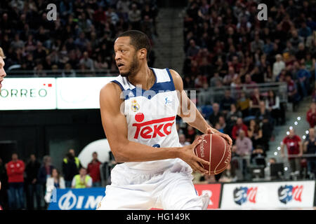 Vitoria, Espagne. 3 janvier, 2017. Anthony Radolph (Real Madrid) au cours de la saison de basket-ball match 2016/2017 de ligue espagnole 'Liga ACB Saski Baskonia' entre le Real Madrid et à Fernando Buesa Arena Center le 3 janvier, 2017 à Vitoria, Espagne. ©david Gato/Alamy Live News Banque D'Images