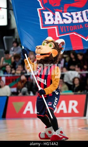 Vitoria, Espagne. 3 janvier, 2017. L'animal de Baskonia pendant le match de basket-ball de la saison 2016/2017 de ligue espagnole 'Liga ACB Saski Baskonia' entre le Real Madrid et à Fernando Buesa Arena Center le 3 janvier, 2017 à Vitoria, Espagne. ©david Gato/Alamy Live News Banque D'Images