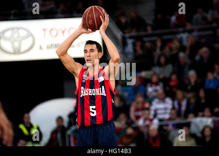 Vitoria, Espagne. 3 janvier, 2017. Pablo Prigioni (Baskonia) en action au cours de la saison de basket-ball match 2016/2017 de ligue espagnole 'Liga ACB Saski Baskonia' entre le Real Madrid et à Fernando Buesa Arena Center le 3 janvier, 2017 à Vitoria, Espagne. ©david Gato/Alamy Live News Banque D'Images