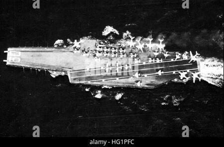 USS Saratoga (CVA-60) en cours c1959 Banque D'Images