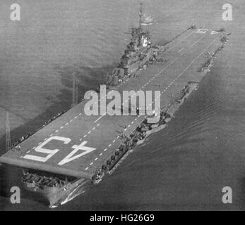 USS Valley Forge (CV-45) en 1946 Banque D'Images