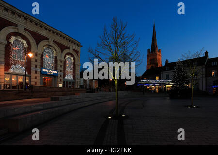 Lumières de Noël, Corn Exchange, Marché, Kettering town, comté de Northamptonshire, Angleterre, Royaume-Uni Banque D'Images