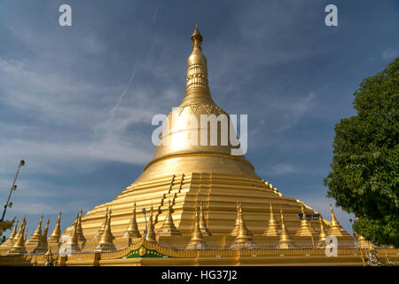 La pagode shwemawdaw à Bago, le Myanmar, l'Asie Banque D'Images