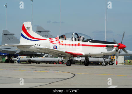 La force aérienne croate Pilatus PC-9 trainer avion Banque D'Images