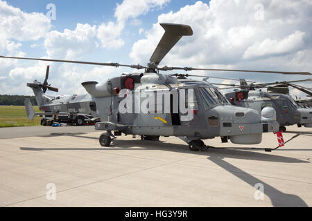 La marine royale d'agustawestland aw159 Wildcat hélicoptère sur l'affichage à l'Airshow ila à Berlin Schoneveld airport. Banque D'Images