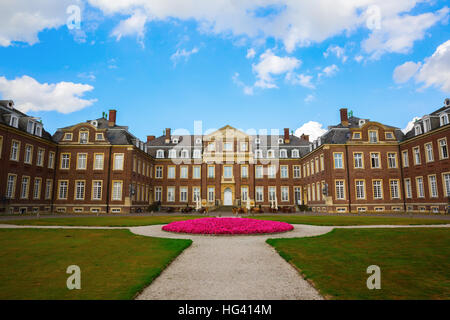 Photo du château de Nordkirchen, également appelé le Versailles westphalien, en Westphalie, Allemagne Banque D'Images