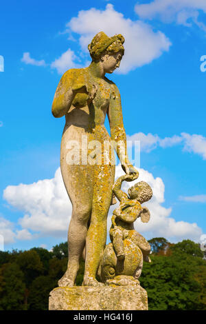 Sculpture historique dans le parc du château de Nordkirchen, Allemagne Banque D'Images