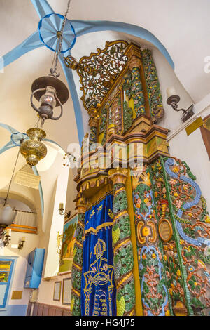 L'Arche de la torah Synagogue Ashkénaze Ari Safed Tsefat Israël Synagogue. Créé par le célèbre rabbin Kabbala Issac Luria dans les années 1500 Banque D'Images