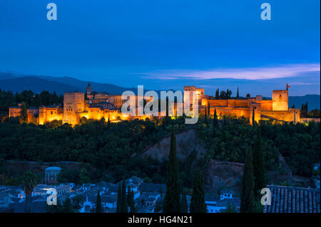 Alhambra de Grenade au coucher du soleil, Andalousie, Espagne Banque D'Images
