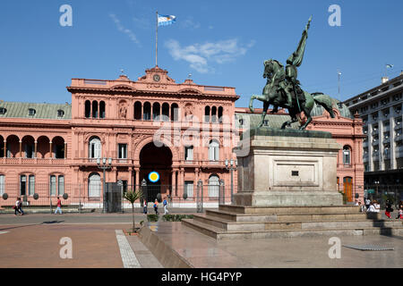 Casa Rosada à Plaza de Mayo, Buenos Aires, Argentine, Amérique du Sud Banque D'Images