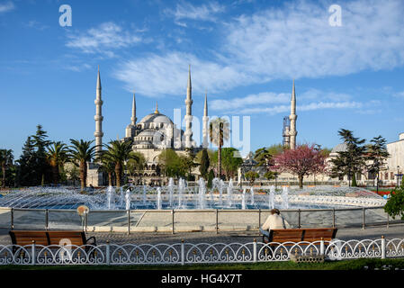 La Mosquée Sultan Ahmed aussi connu comme la Mosquée Bleue, construit en 1616 est à Istanbul Turquie Banque D'Images