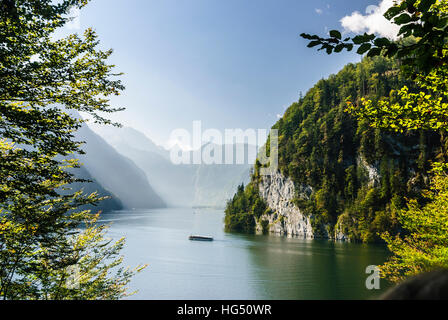 Schönau am Königssee : Le lac Königssee en vue de St Bartholomä, Oberbayern, Haute-Bavière, Bayern, Bavière, Allemagne Banque D'Images