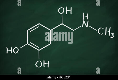 Formule chimique de l'épinéphrine sur un tableau noir Banque D'Images