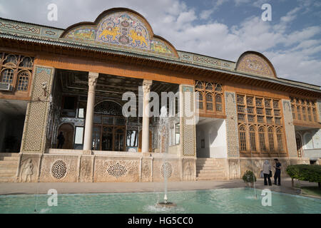 Pavillon à Bagh-e Narajestan (Jardin d'agrumes), Shiraz, Iran, Moyen-Orient Banque D'Images