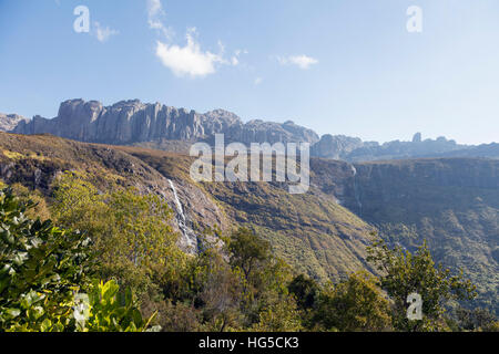 Cascade, parc national de l'Andringitra, Ambalavao, zone centrale Banque D'Images