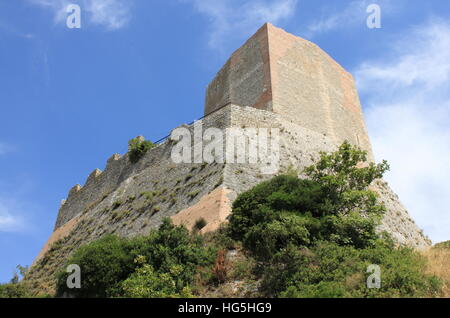 Tour de Tintinnano à Castiglione d'Orcia. La toscane, italie Banque D'Images