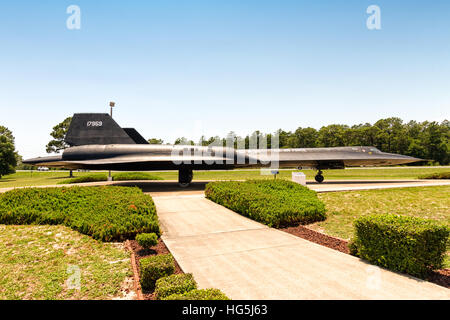 Lockheed SR-71A Blackbird, 61-7959, 'Big tail' dernière modification, effectué en octobre 1976. En 1990, la Air Force Armament Museum Fondation a financé le démontage, le transport par camion, et le remontage de cette unique Blackbird.[ Banque D'Images