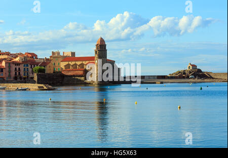 Église Notre Dame des Anges (Notre-Dame-des-Anges) soirée d'afficher, Collioure, France. Construit entre 1684 et 1691. Banque D'Images