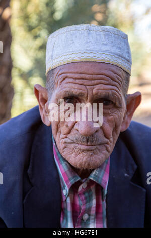 Ksar Elkhorbat, Maroc. Personnes âgées berbère Amazigh Man. Banque D'Images