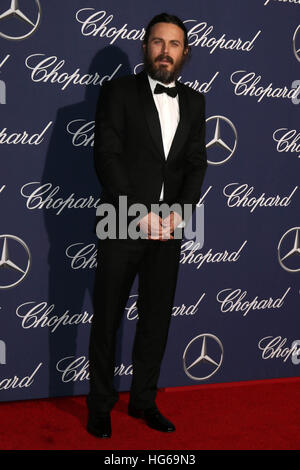 Palm Springs, CA. 2 Jan, 2017. Casey Affleck en 2017 Festival International du Film de Palm Springs Palm Springs Gala à la Convention Center de Palm Springs, Californie le 2 janvier 2017. © David Edwards/media/Alamy Punch Live News Banque D'Images