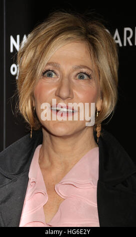 New York, New York, USA. 4 janvier, 2017. L'actrice EDIE FALCO assiste à la National Board of Review 2016 Gala tenu au Cipriani 42nd Street. © Nancy/Kaszerman ZUMA Wire/Alamy Live News Banque D'Images