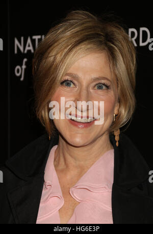 New York, New York, USA. 4 janvier, 2017. L'actrice EDIE FALCO assiste à la National Board of Review 2016 Gala tenu au Cipriani 42nd Street. © Nancy/Kaszerman ZUMA Wire/Alamy Live News Banque D'Images