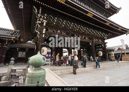 Le Temple Higashi Honganji (Shin le bouddhisme) , près de la gare de Kyoto, Japon Banque D'Images