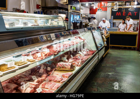 New York City,NY NYC Manhattan,Chelsea,Chelsea Market,Dickson's Farmstand Meats,boucher,caisse réfrigérée,steaks,comptoir,vente NY160723080 Banque D'Images